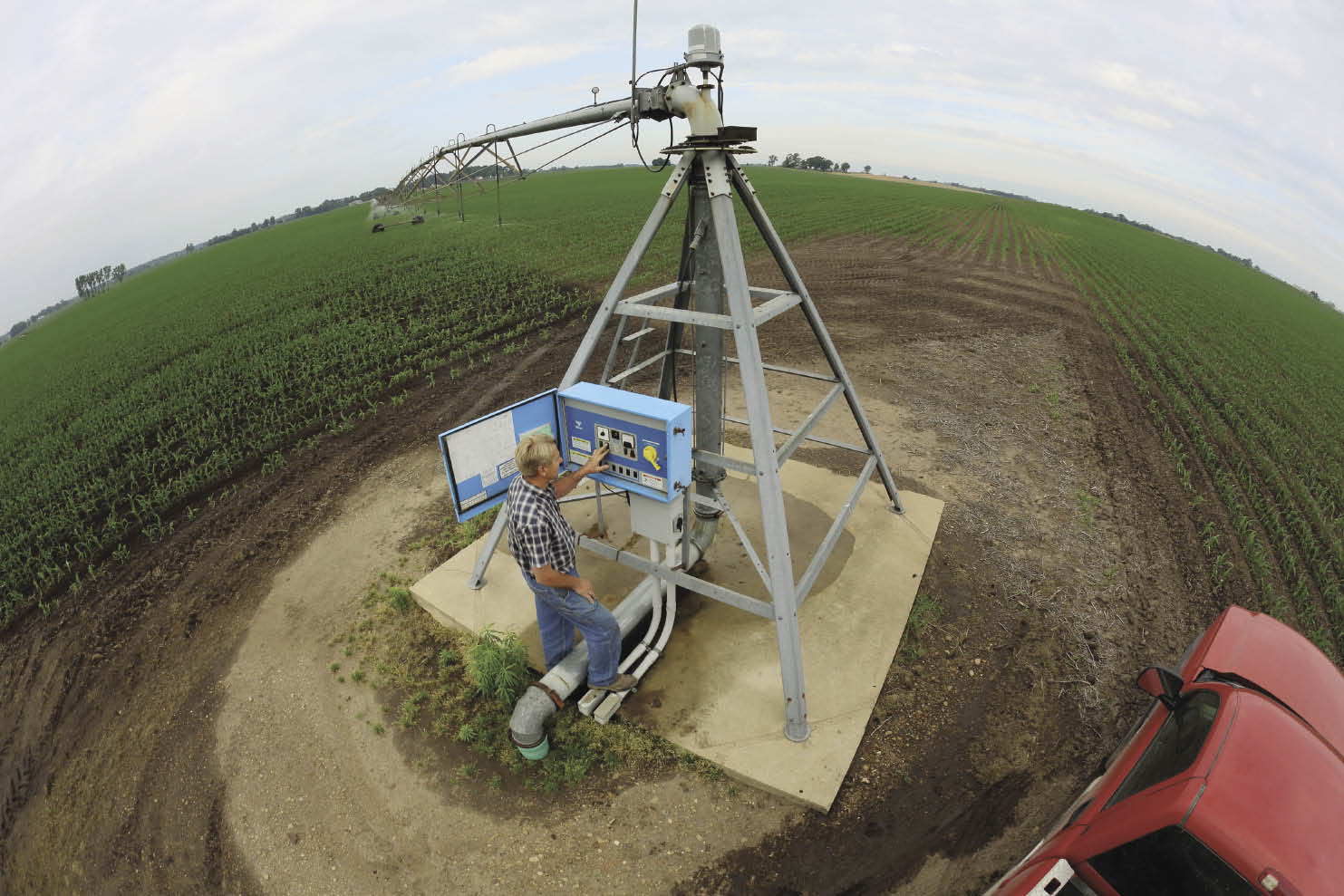 New study predicts rising irrigation costs, reduced yields for U.S