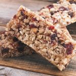 Close up of generic granola bar. Photo: 4Kodiak/Getty Images Plus