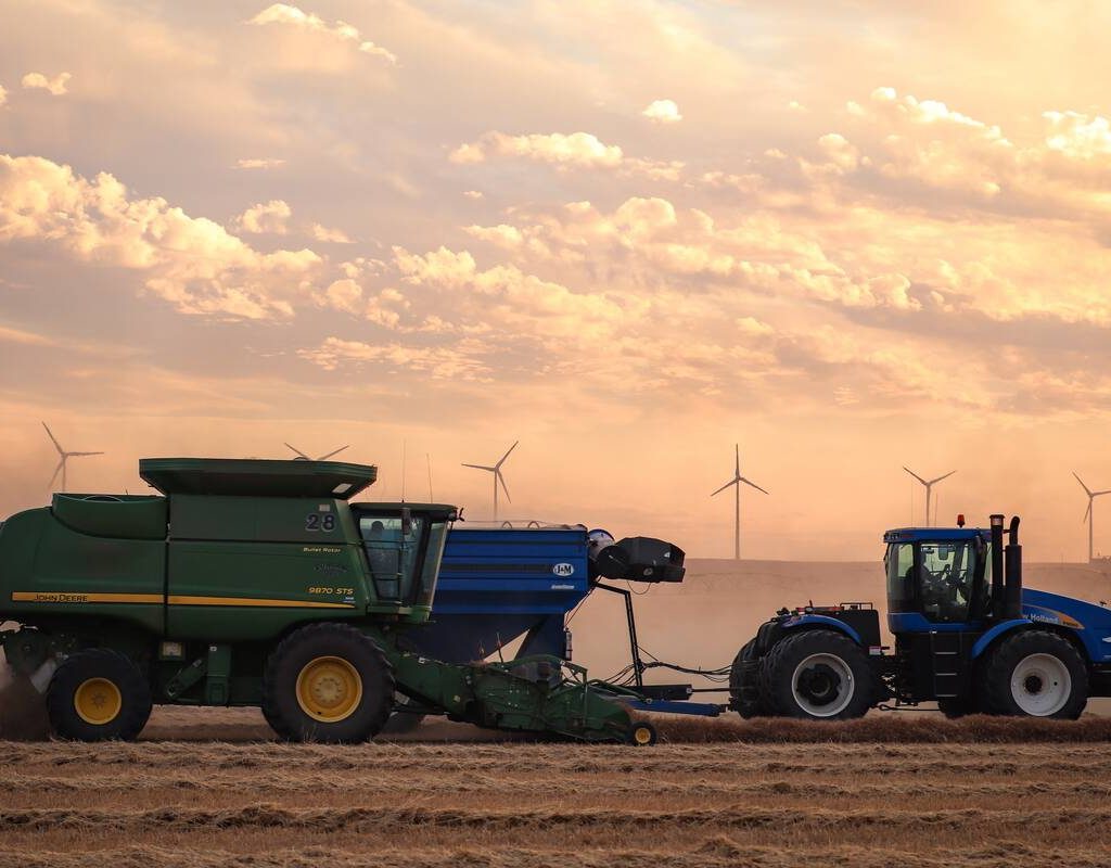 Photo by Sonia Third
The sun begins to set on some spring wheat harvesting in southern Alberta.