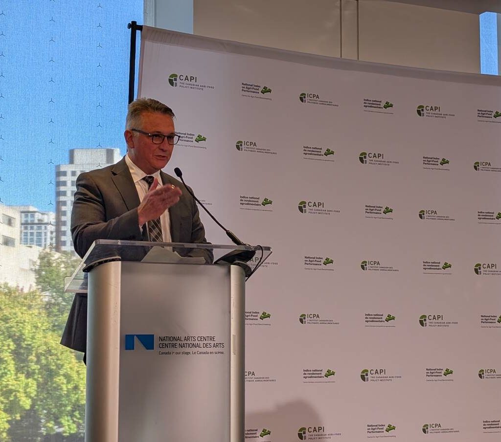 Minister of Agriculture and Agri-Food Heath MacDonald speaks at the CAPI conference in Ottawa, Oct. 1