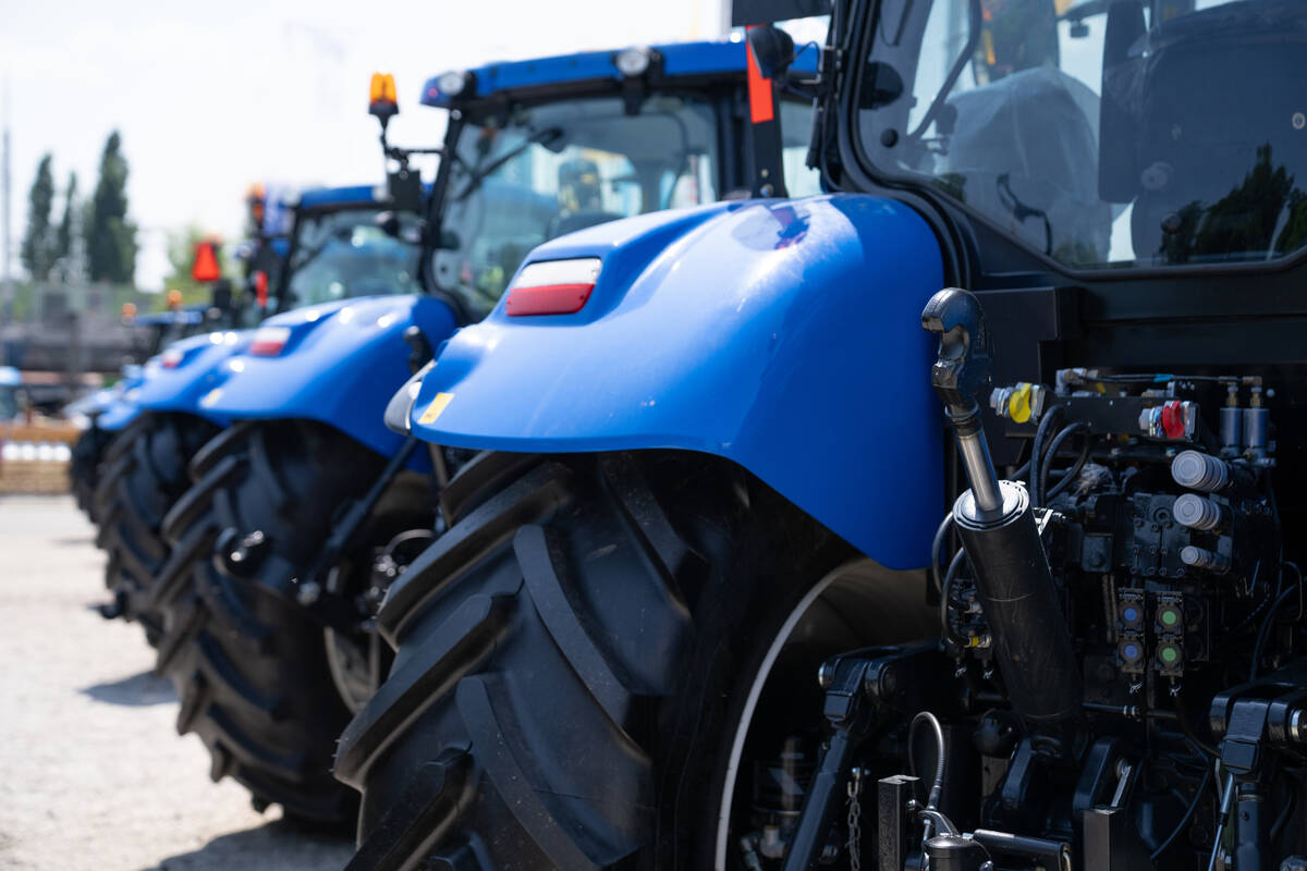 Image for Canadian tractor sales slumped in 2025, combine purchases up