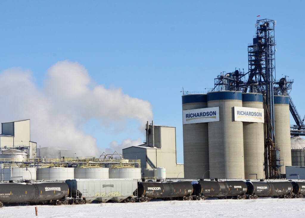Richardsons canola crushing plant crusher crush Yorkton.