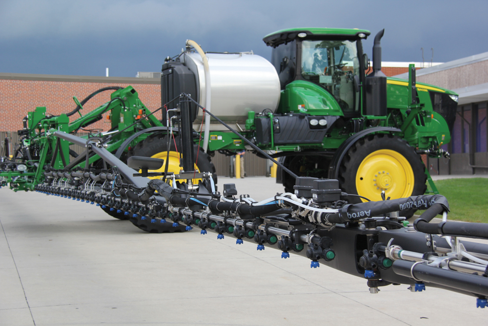 John Deere Sprayer >> New Sprayer Features From John Deere Grainews John Deere Sprayer >> New Sprayer Features From John Deere Grainews