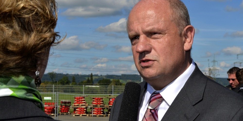 Martin Richenhagen fields reporters’ questions during the 2012 grand opening of Fendt’s Marktoberdorf, Germany tractor assembly plant.